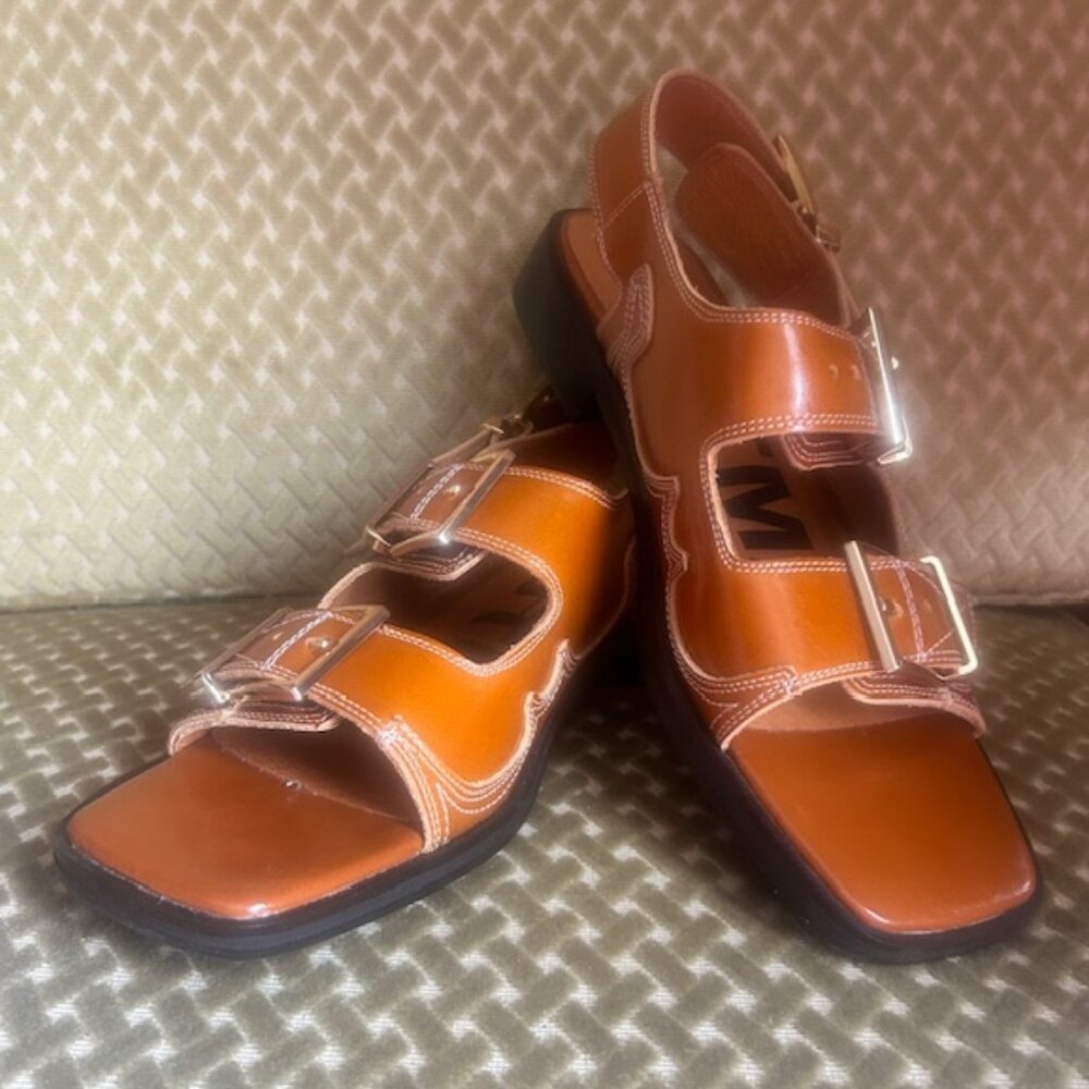 Free People Mutma Kaita Lush Tan Leather Embroidered Buckle Cushion Sandals NEW